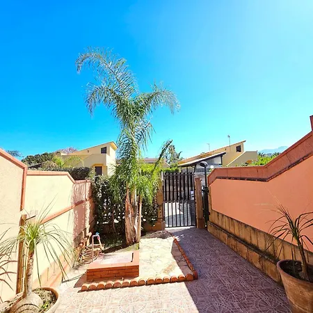 Holiday home Costa Mediterranea Homes Campofelice Di Roccella